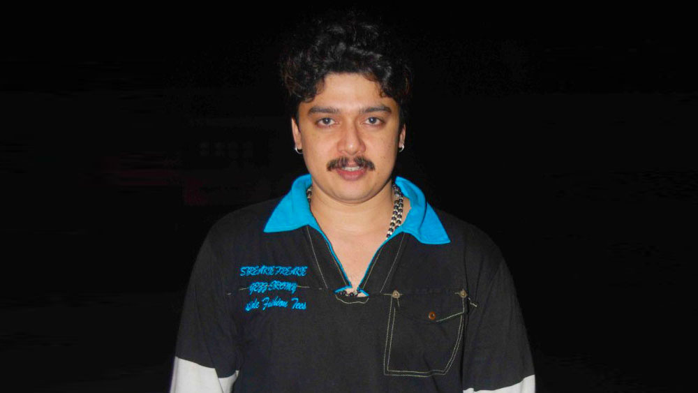 ইন্ডাস্ট্রিতে গুঞ্জন, নিজের চেহারার কারণেও বলিউডের কঠোর প্রতিযোগিতায় পিছিয়ে পড়েন হরিশ। সময়ের সঙ্গে সঙ্গে তাঁর ওজন বেড়েই চলেছিল। কোনও ভাবেই ওজন নিয়ন্ত্রণ করতে না পেরে চিত্রনাট্যে নিজের গুরুত্ব হারিয়ে ফেলেন হরিশ।