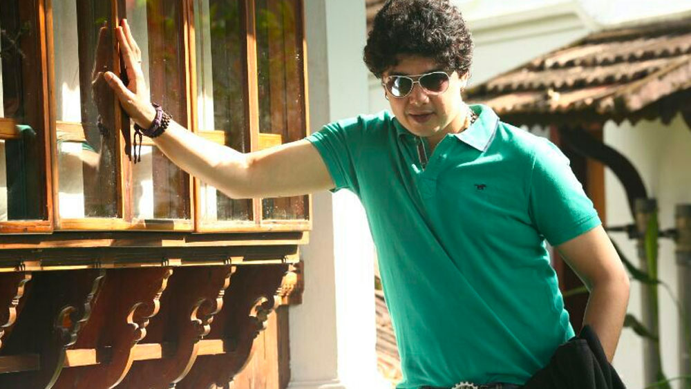 হরিশকে শেষ বার ছবিতে দেখা গিয়েছে ২০১৭ সালে। তিনি অভিনয় করেছিলেন ‘আ গ্যয়া হিরো’ ছবিতে। কিন্তু এই ছবিও শেষ অবধি নাম লেখায় ব্যর্থতার তালিকায়।