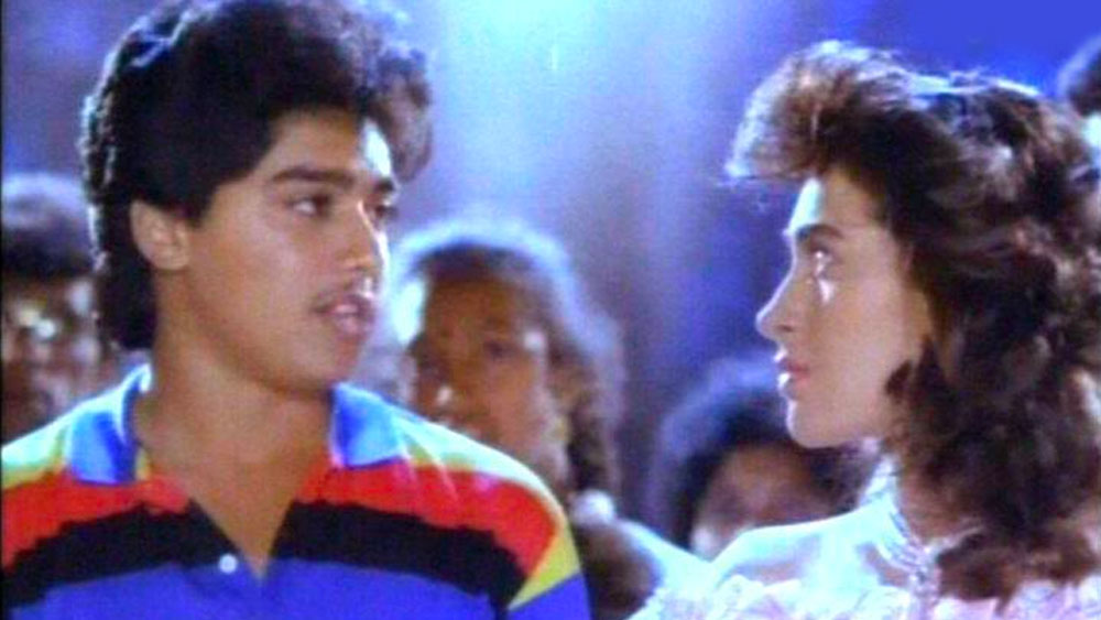 হিন্দি এবং দক্ষিণী, দুই ইন্ডাস্ট্রিতেই কয়েক দশক কাজ করেছেন হরিশ। মাস্টার হরি পরিচয়ের সঙ্গে যাত্রা শুরু করে পৌঁছেছেন নায়ক হরিশ পর্যন্ত। কিন্তু সুপারস্টার হওয়ার পরিবর্তে তাঁকে খুশি থাকতে হয়েছে পরিচিত ও জনপ্রিয় মুখ হয়েই।