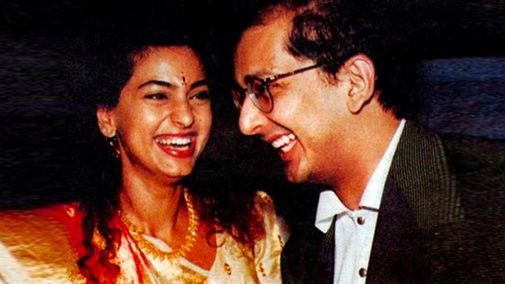 সেই সময়েও এক নম্বর নায়িকার জায়গা দখল করতে চেষ্টা করেননি জুহি। বরং, তিনিও অভিনয় ছেড়ে বিয়ে করে নেন ১৯৯৫ তে। বলিউডের চেনা গসিপ থেকে বহু দূরে তাঁর বিয়ে ছিল অন্যরকম। ইন্ডাস্ট্রির বাইরে শিল্পপতি জয় মেটার প্রেমে পড়েছিলেন তিনি।