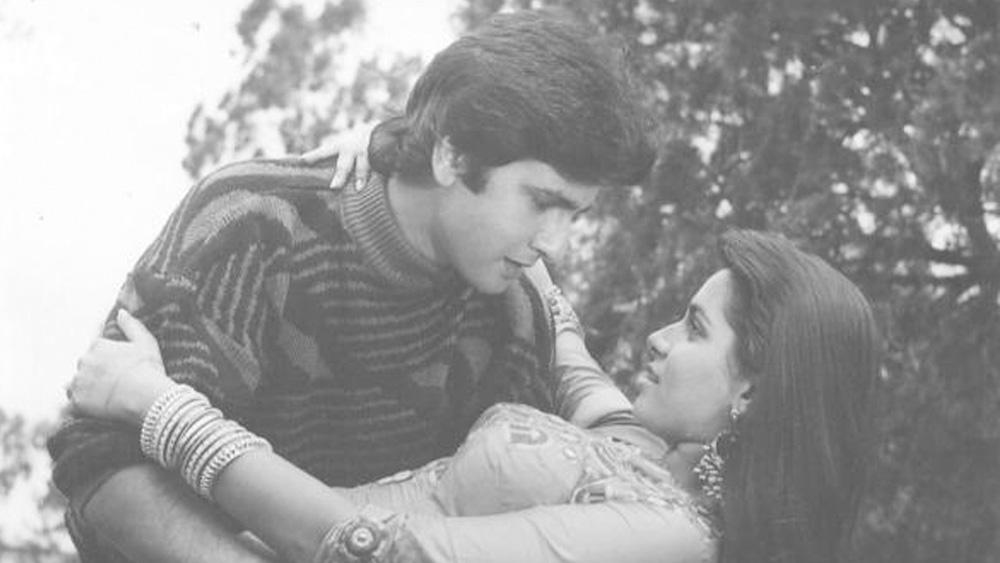 ১৯৮৫ সালে মহেশ ভট্টের পরিচালনায় টেলিছবি ‘জনম’-কে কুমার গৌরবের সেরা কাজ বলে মনে করা হয়। পরের বছর মহেশের পরিচালনায় ‘নাম’ ছবিটিও বক্স অফিসে সফল হয়েছিল। এই ছবিরও প্রযোজক ছিলেন রাজেন্দ্র কুমার।