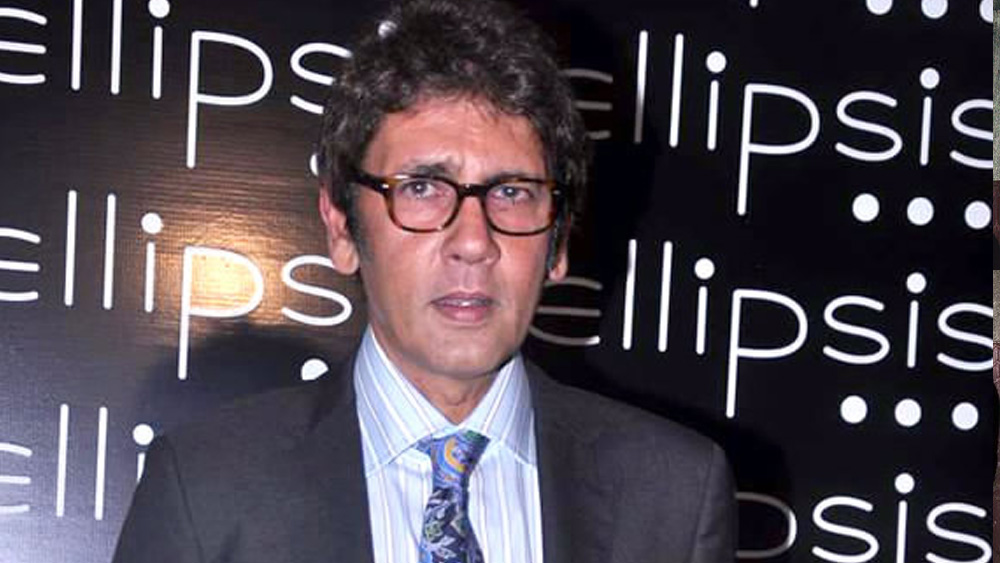 অভিনয়ের পাশাপাশি কুমার গৌরবের নেশা বেড়াতে যাওয়া। সেই প্যাশনকেই নিজের পেশা করে নিয়েছেন তিনি। এখন একটি পর্যটন সংস্থার মালিক তিনি। নিজের ব্যবসা নিয়েই ব্যস্ত অতীতের সুপারহিট রোমান্টিক নায়ক। আর ফিরতে চান না অভিনয়ে।