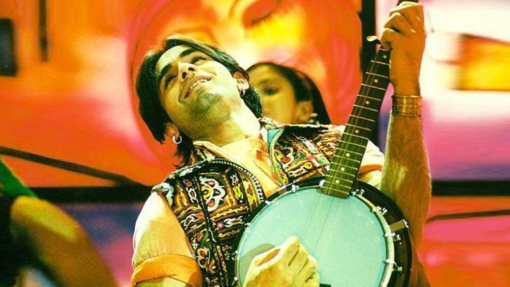 কার্যত কর্পূরের মতো মিলিয়ে যান তিনি। ধীরে ধীরে হারিয়ে যান দর্শক-স্মৃতি থেকেও।