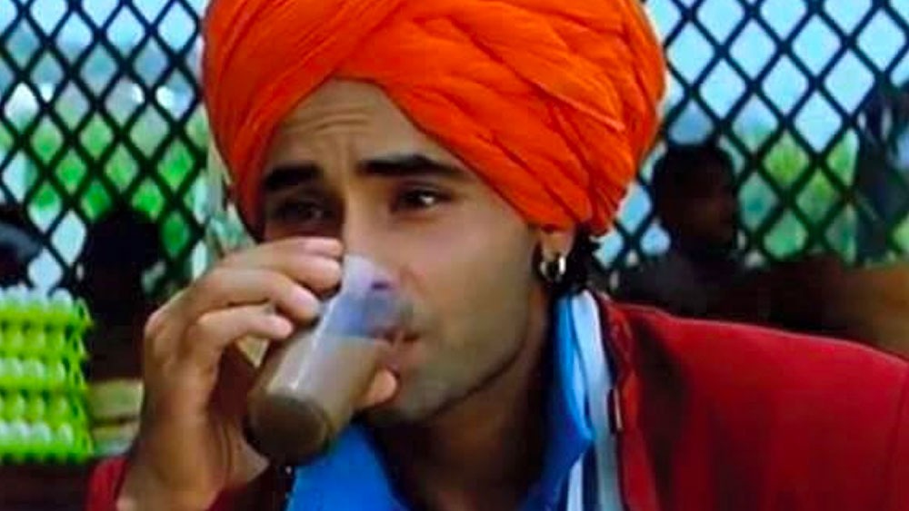 সম্প্রতি সুশান্ত সিংহ রাজপুতকাণ্ডে আবার উঠে এসেছে নকুল কপূরের নাম। অভিযোগ, বহিরাগত নকুলও স্বজনপোষণের শিকার হন। মনে করা হয়, পরিচালক ও প্রযোজকদের কাছে কাজ না পেয়ে ইন্ডাস্ট্রিতে ‘ব্রাত্য’ হয়ে যান তাঁর মতো সম্ভাবনাময় তরুণ অভিনেতা।