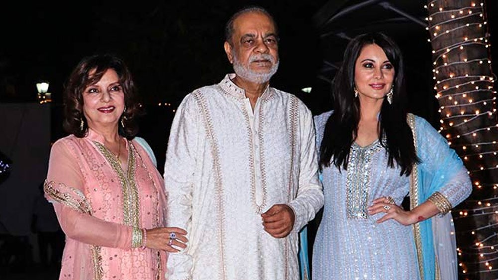 চেন্নাইয়ে শৈশব কাটানোর সময় শিশুশিল্পী হিসেবে মিনিষার কাছে অভিনয়ের প্রস্তাব এসেছিল। কিন্তু সেই প্রস্তাব ফিরিয়ে দেওয়া হয়েছিল। তখন অভিনেত্রী হওয়ার কোনও ইচ্ছে ছিল না মিনিষার।