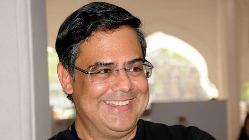 পরবর্তী কালে শীলার ছেলে অশোক গোটা ঘটনা সামনে আনেন। সেই রাতের ঘটনা নিয়ে একটি ‘বিউটিফুল অ্যান্ড আগলি’ নামের একটি ছবিও তৈরি করেন তিনি। লেখক হিসেবেও অশোক বেশ জনপ্রিয়।