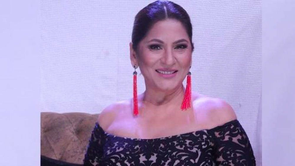 সাড়ে তিন দশকেরও বেশি সময় অর্চনা কাটিয়ে দিয়েছেন বলিউডে। তিনি ব্যর্থতায় কোনওদিন হার মানেননি। এ গ্রেড সিনেমা না হলে বি গ্রেড, নায়িকার ভূমিকা না পেলে সহনায়িকা— সব সুযোগকেই নিজেকে প্রমাণ করার হাতিয়ার হিসেবে গ্রহণ করেছেন।