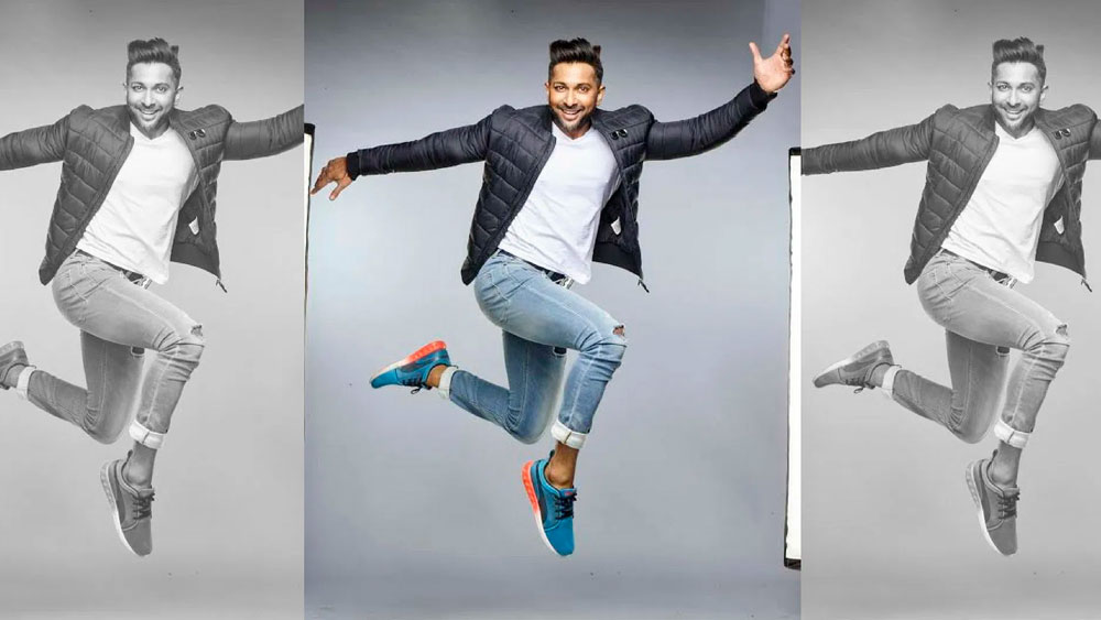 স্কুলজীবনে একটি প্রতিযোগিতার বিচারক হয়ে এসেছিলেন কোরিয়োগ্রাফার পরমেশ শেঠী। তাঁর কাছে প্রশিক্ষণ নেওয়ার ইচ্ছে হয় টেরেন্সের। কিন্তু কোর্সের ফিজ দেওয়ার সাধ্য তাঁর পরিবারের ছিল না। টেরেন্সকে নাচ শেখাতে রাজি হন পরমেশ। কিন্তু বিনিময়ে তাঁকে বাড়তি কাজ করে দিতে হবে বলে জানান পরমেশ।