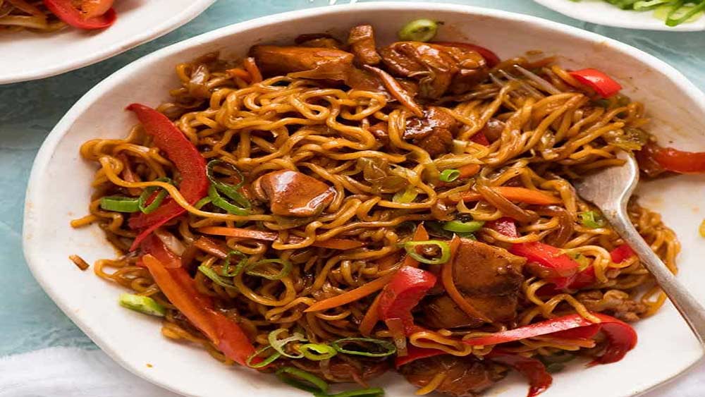Chinese noodles: Recipe of mixed vegetables with Chicken egg prawn Chow mein dgtl
