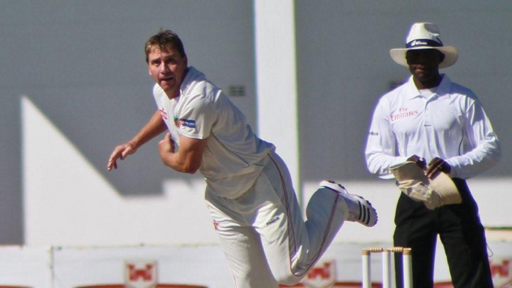 ১০২টি ওয়ানডে ম্যাচে তাঁর শিকার ১০০ উইকেট। সেরা পারফরম্যান্স ২২ রানে ৪ উইকেট। কিন্তু তাঁর নিজের দেশেই প্রাইস অনুচ্চারিত থেকে গিয়েছেন। টেস্টে তিনি জিম্বাবোয়ের দ্বিতীয় সর্বোচ্চ উইকেট সংগ্রাহক।