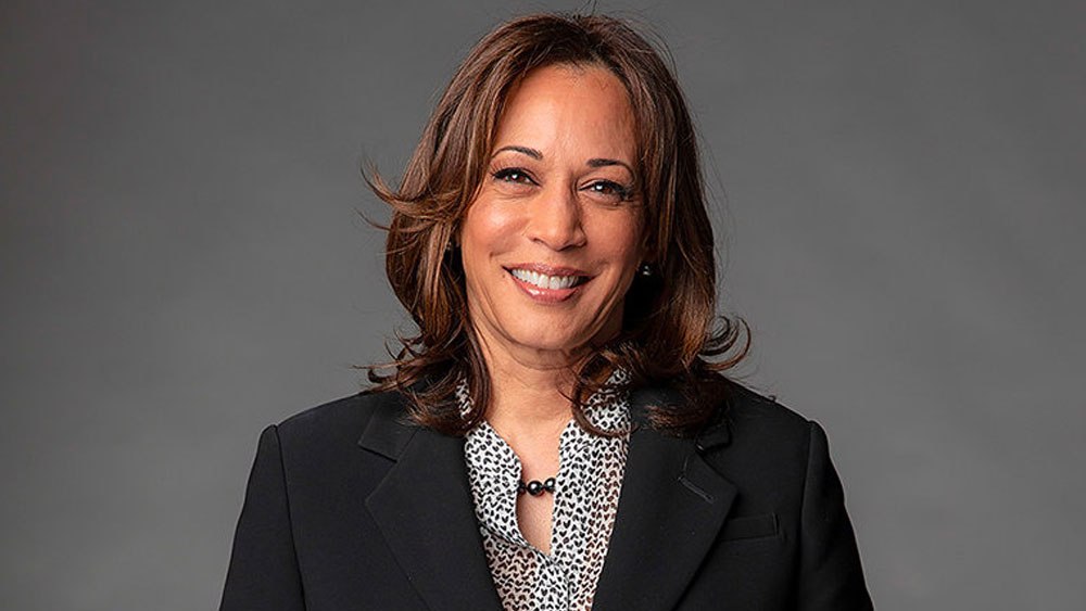 মার্কিন গণমাধ্যম কমলাকে বলছে ‘নারী ওবামা’। ‘কালো’, ‘প্রথম’ বিশেষণগুলো ফিরে আসছে বার বার। কমলা হ্যারিস অবশ্য স্বভাবসিদ্ধ আত্মবিশ্বাসী ভঙ্গিতে উড়িয়ে দিচ্ছেন সব জাতি ও সম্প্রদায়গত ছাঁচ। আর এই ব্যক্তিত্বময়ী নারীর চরিত্র অনুসরণেই এই ছবিতে মূল চরিত্রে কাজ করেন মল্লিকা।