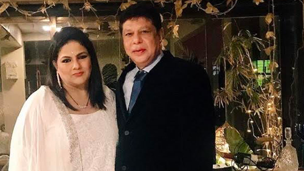 ২০০৫ সালে বলিউড থেকে দীর্ঘ বিরতি নেন গুড্ডি। অশোক নামের এক ব্যবসায়ীকে বিয়ে করে সেই সময় সংসারে মন দেন তিনি। সন্তানধারণে যাতে সমস্যা না হয় তার জন্য ওজনও ঝরিয়ে ফেলেন।