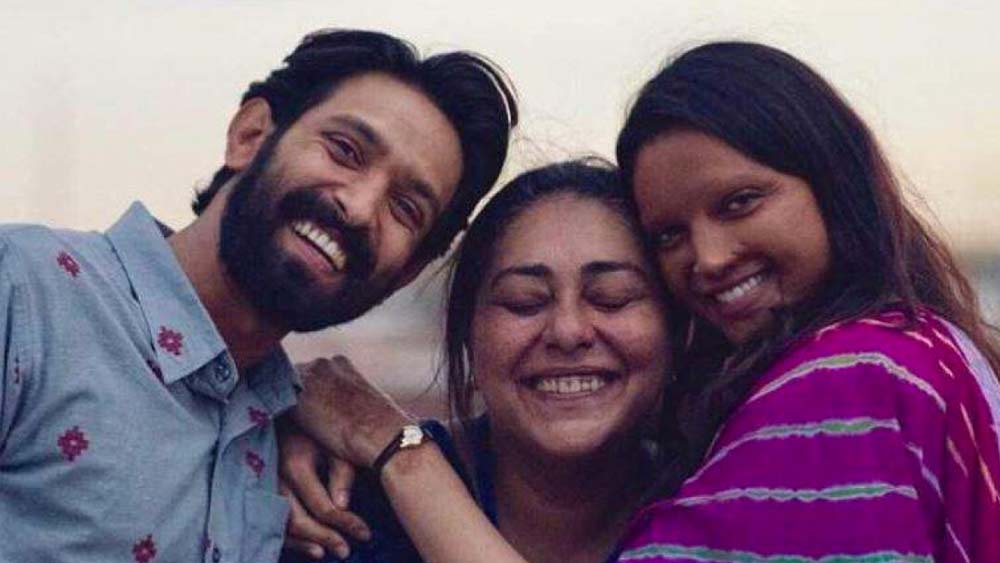 নারীকেন্দ্রিক ছবির ধারায় মেঘনার পরবর্তী সংযোজন ‘ছপাক’। এই ছবির মূল চরিত্রও বাস্তব থেকে উঠে এসেছেন। অ্যাসিড হামলার শিকার লক্ষ্মী-ই এই ছবির মালতী। তাঁর জীবনযুদ্ধই পর্দায় ফুটিয়ে তোলেন দীপিকা পাড়ুকোন। বক্স অফিসে প্রত্যাশিত সাফল্য না পেলেও সমালোচকদের কলমে প্রশংসিত হয়েছে ‘ছপাক’।