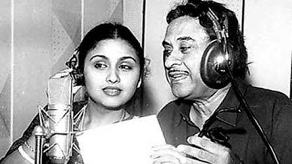 যোগিতার সঙ্গে আইনি বিচ্ছেদের পরে কিশোরকুমার বিয়ে করেন নায়িকা লীনা চন্দভরকরকে, ১৯৮০ সালে। দু’বছর পরে জন্ম হয় তাঁদের একমাত্র ছেলে সুমিতের।