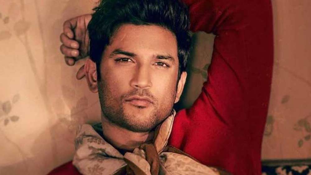 সোশ্যাল মিডিয়ায় অভিযোগ উঠেছে, ১৩ জুন, নিজের জন্মদিনের রাতে সুশান্তের বান্দ্রার ফ্ল্যাটে পার্টি দিয়েছিলেন আদিত্য। সুশান্তের ফ্ল্যাটের সিসিটিভি সে রাতে বন্ধ থাকলেও উল্টোদিকের বাড়ির সিসিটিভিতে নাকি সুশান্তের বাড়িতে ঢুকতে দেখা গিয়েছে আদিত্যকে। 