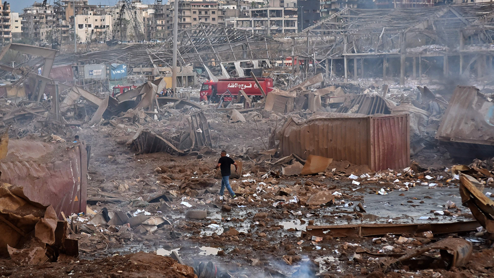 বিস্ফোরণে তীব্রতা এতটাই ছিল যে ১০ কিলোমিটার দূর পর্যন্ত ঘরবাড়ি ব্যাপক ক্ষতিগ্রস্ত হয়। কম্পন অনুভূত হয় বেইরুটের ২৪০ কিলোমিটার পশ্চিমে সাইপ্রাস দ্বীপেও।