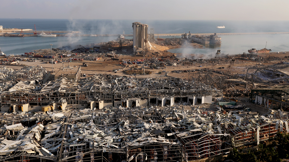 এই ঘটনায় শোক প্রকাশ করেছেন ভারতের প্রধানমন্ত্রী নরেন্দ্র মোদী। তিনি বলেন, “বেইরুটের বিস্ফোরণে এত লোকের প্রাণহানি হল, তার জন্য আমরা গভীর ভাবে শোকাহত।’’ শোক প্রকাশ করেছেন পোপ ফ্রান্সিস এবং রাষ্ট্রসঙ্ঘের মহাসচিব অ্যান্টোনিও গুটেরাস-ও । ফ্রারাসি প্রেসিডেন্ট ইমানুয়েল ম্যাক্রন বেউরুট যাবেন বলে জানিয়েছেন।