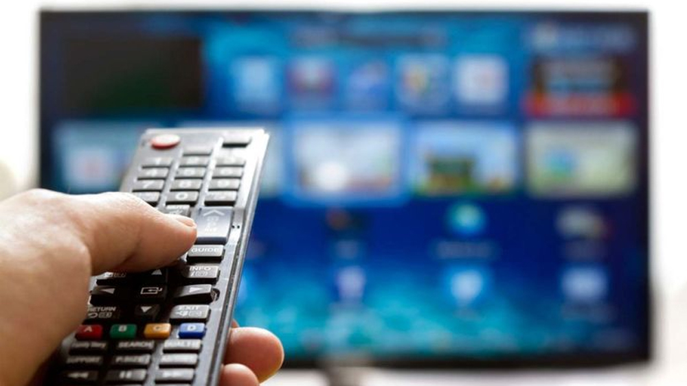 অন্য দিকে, জি৫, নেটফ্লিক্স এই মুভি পোর্টালগুলোর গ্রাহক সংখ্যা এক লাফে বহু গুণ বেড়েছে। মে-তে প্রতি দিন ৩৩ শতাংশ করে নতুন গ্রাহক বেড়েছে। এবং ৪৫ শতাংশ গ্রাহক এই অ্যাপ ডাউনলোড করেছে। এক সমীক্ষা বলছে, বিভিন্ন রাজ্যে লকডাউন শিথিল হওয়ার পরেও এই পোর্টালগুলোর চাহিদা কমেনি।