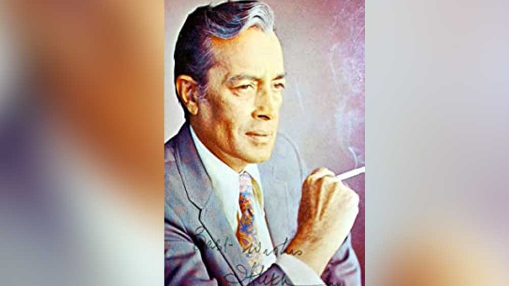 ইফতেকার যেতে চাননি। স্ত্রী কন্যা নিয়ে থেকে গিয়েছিলেন এ দেশেই। ১৯৯৫ সালের ৪ মার্চ মুম্বইতেই মারা যান, ‘বলিউডের ভাল পুলিশ।