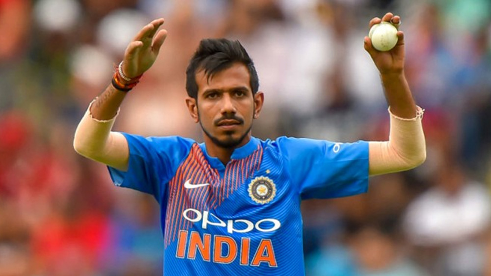 সংযুক্ত আরব আমিরশাহিতে আইপিএল চলবে ১৯ সেপ্টেম্বর থেকে ১০ নভেম্বর পর্যন্ত। চলতি বছর ভারতীয় দলের নিউজিল্যান্ড সফরে শেষ বার প্রতিযোগিতামূলক ক্রিকেটে অংশ নিয়েছেন চহাল।