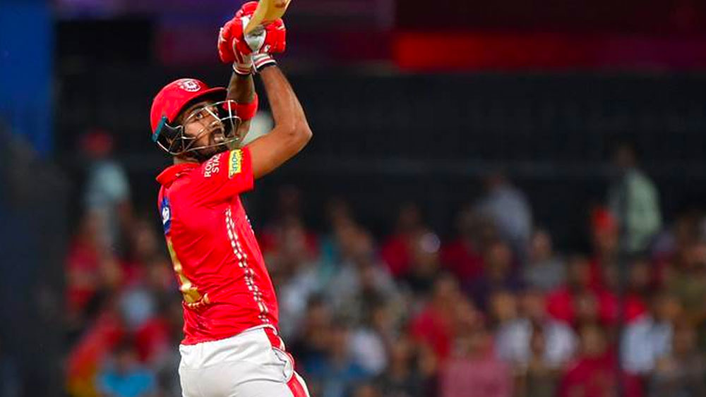 ২০১৮ ও ’১৯-এ ব্যাট হাতে যথেষ্ট সফল হয়েছেন রাহুল। গত বছর সেঞ্চুরিও কয়েছেন। অধিনায়কত্বের দায়িত্ব নিয়ে পঞ্জাবকে কতটা সাফল্য দিতে পারবেন, তা দেখতে হলে অপেক্ষা করতে হবে আর মাত্র কয়েকটা দিন।