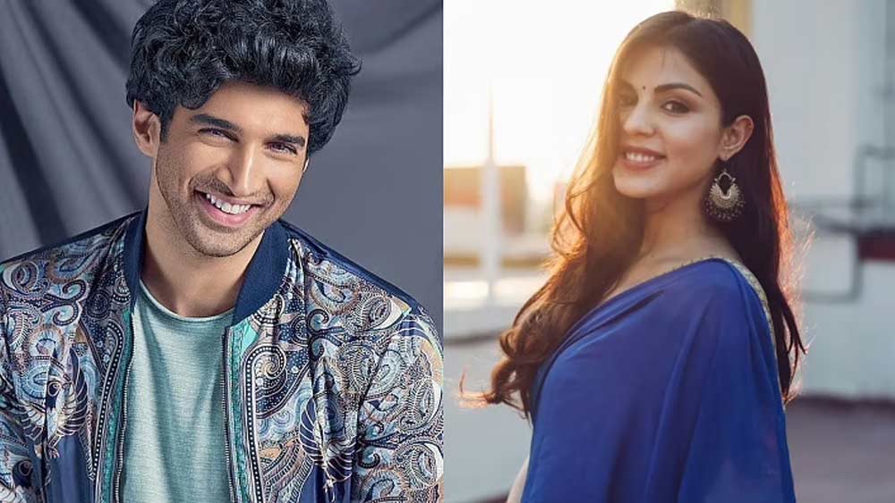 তবে প্রকাশ্যে রিয়ার বক্তব্য ছিল, যখন তাঁদের ব্যস্ততা কম ছিল, দুই বন্ধু এক সঙ্গে মলে ঘুরতে গিয়েছিলেন। সিনেমা দেখেছেন।