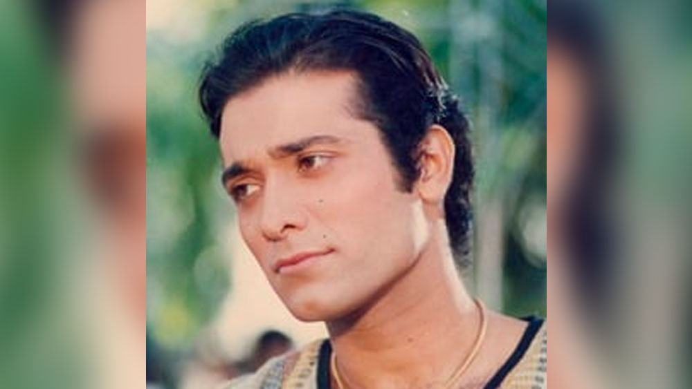 প্রকাশ মেহরার পরিচালনায়  বড় ব্যানারের এই ছবি নিয়ে আশাবাদী ছিল ইন্ডাস্ট্রিও। কিন্তু বক্স অফিসে লক্ষ্মীলাভ অধরাই থেকে যায়। তবে নবাগত হিসেবে দর্শকদের নজর কাড়তে পেরেছিলেন পুরু।