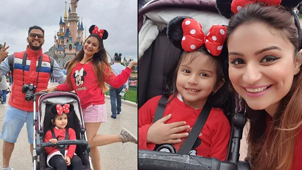 সোশ্যাল মিডিয়ায় একটি পোস্ট করেন রাহুল। লেখেন, ‘‘এই সব অশ্লীলতা এ বার বন্ধ হোক। হতে পারে আপনি এমন জায়গা থেকে এসেছেন যেখানে নিজের স্ত্রীকে রাস্তার কুকুররা ছিঁড়ে খেলেও তাঁরা প্রতিবাদ করেন না। কিন্তু, আমি ভাগ্যবান কারণ আমি তেমন পরিবার থেকে আসিনি। এখন যদি আপনি আমাকে প্রশ্ন করেন যে, এ সব কথা বলার আমি কে? তা হলে একটাই কথা বলব, সে আমার স্ত্রী আর আমার সন্তানের মা।’’