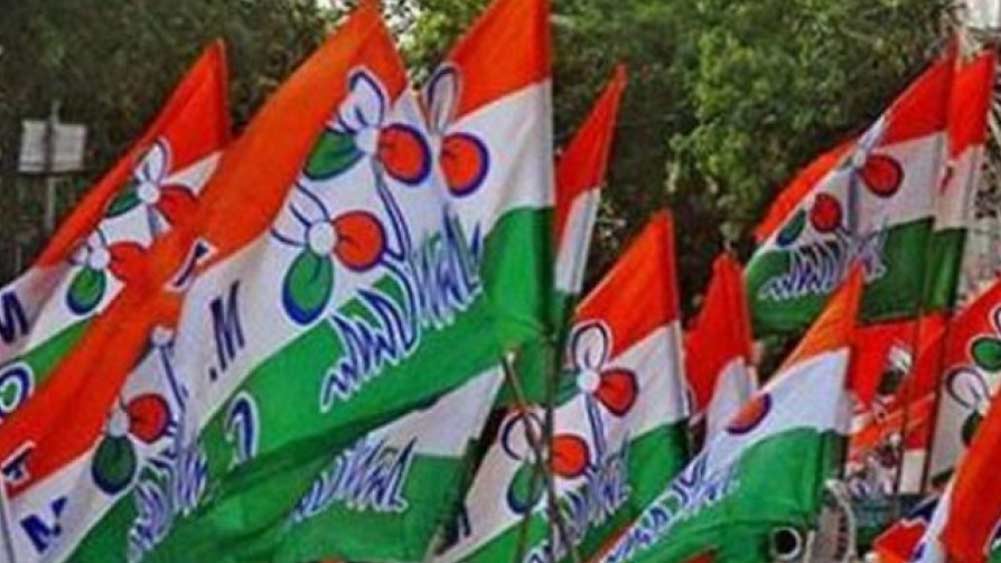 Tmc district team meeting with local leaders at Chandrakona