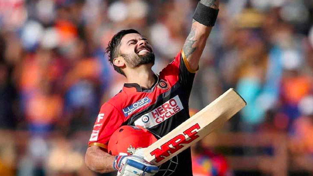 সার্বিক ভাবেও আইপিএল ইতিহাসে সর্বোচ্চ রানের মালিক কোহালি-ই। ১৭৭ ম্য়াচে ১৬৯ ইনিংসে এখনও অবধি তাঁর স্কোর ৫৪১২ রান।  শতরান পাঁচটি। অর্ধশতরান ছত্রিশটি। সর্বোচ্চ ১১৩।