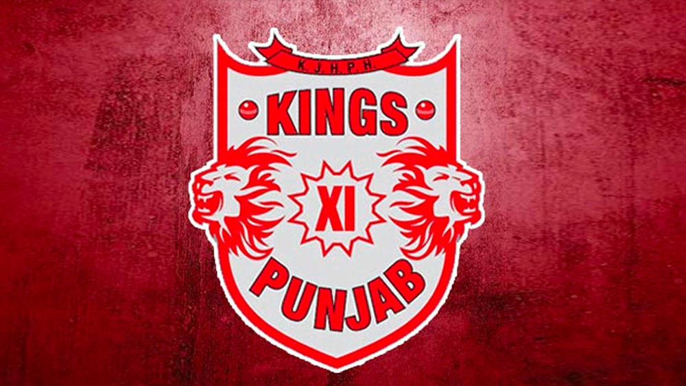 কিংস ইলেভেন পঞ্জাবই একমাত্র দল যারা আইপিএল ইতিহাসে মোট ১১ বার অধিনায়ক পরিবর্তন করেছে। অধিনায়ক পরিবর্তনের ক্ষেত্রে এটাই সর্বাধিক।