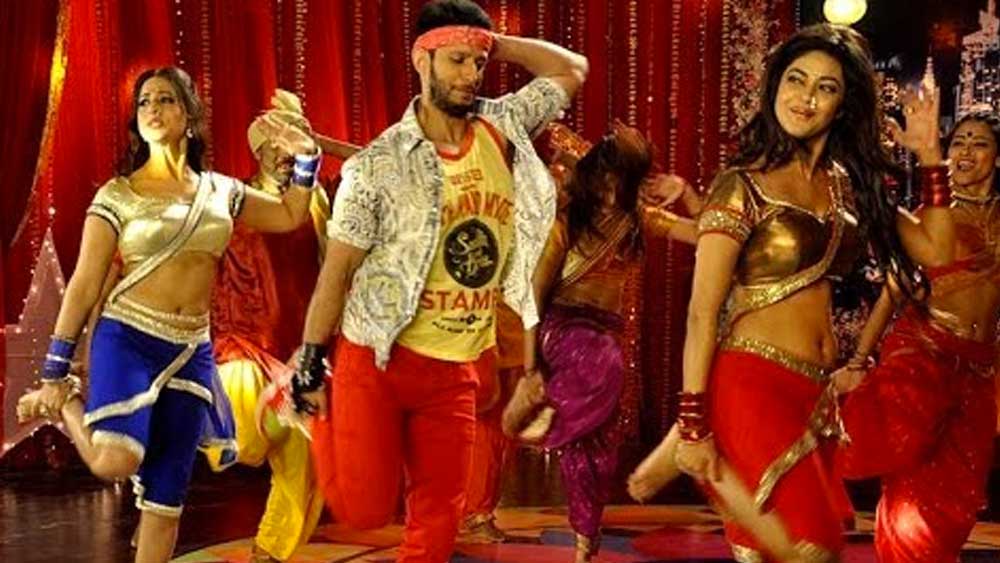 তাঁর প্রথম হিন্দি ছবি ‘গ্যাং অব গোস্টস’ মুক্তি পেয়েছিল ২০১৪ সালে। সতীশ কৌশিকের পরিচালনায় এই ছবি ছিল ‘ভূতের ভবিষ্যৎ’-এর রিমেক।