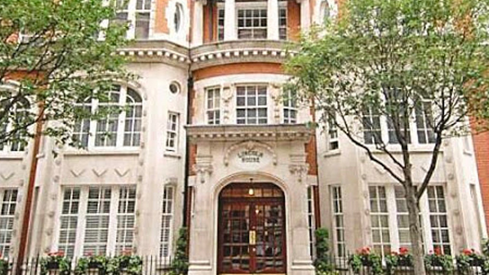 ২০১৫ সালে এই ভবনের মালিকানার হাতবদল হয়ে যায়। ৭৫০ কোটি টাকায়   বাড়িটি কিনে নেন শিল্পপতি সাইরাস পুনাওয়ালা।