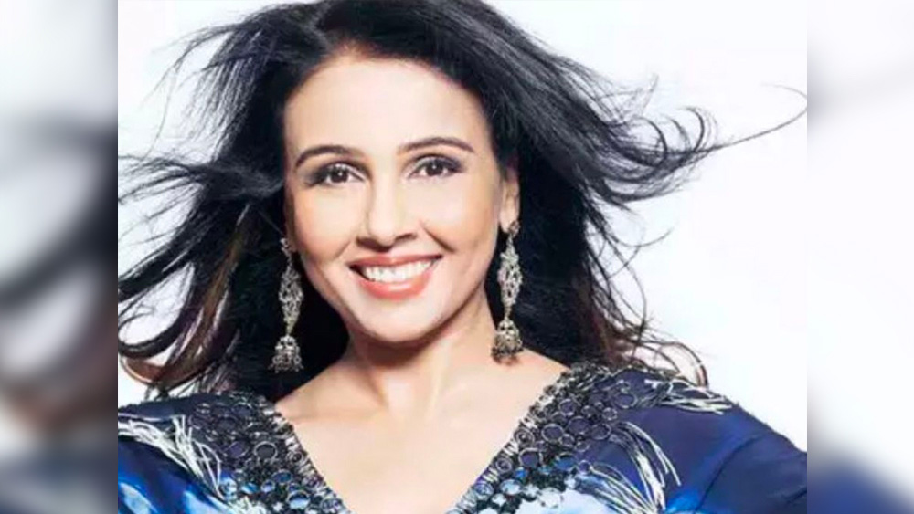 নব্বইয়ের দশকে  বিজ্ঞাপনের জনপ্রিয় মডেল হয়ে ওঠেন সুচিত্রা। বহু পণ্যের বিজ্ঞাপনে তিনি-ই ছিলেন অন্যতম মুখ। মডেলিং করতে করতেই ছবিতে অভিনয়ের সুযোগ।