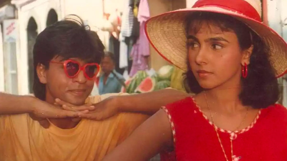 ১৯৯৪ সালে মুক্তি পায় সুচিত্রার প্রথম হিন্দি ছবি ‘কভি হাঁ কভি না’। শাহরুখ খানের বিপরীতে সুচিত্রার এই ছবি বক্স অফিসে সুপারডুপার হিট। তবে এটা তাঁর প্রথম ছবি নয়। তাঁর প্রথম ছবি মালয়ালম ভাষায় ‘কিলুক্কামপেত্তি’ মুক্তি পেয়েছিল ১১৯২ সালে।