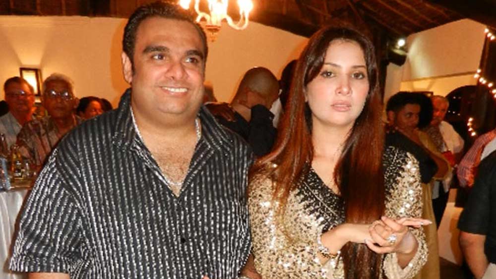 ২০১০-এ কেনিয়ার ব্যবসায়ী আলি পুনজানিকে বিয়ে করেছিলেন কিম। কেনিয়ায় নতুন সংসার পেতেছিলেন। কয়েক বছর পরে সেই সম্পর্কে ফাটল ধরে।