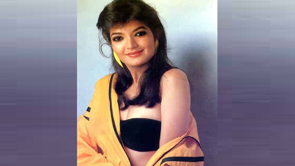 মিস ইন্ডিয়া থেকে সরাসরি মিস ইউনিভার্স প্রতিযোগিতায় যান সোনু। সেখানে জয়ী হতে না পারলেও, তাঁকে নিয়ে চর্চা শুরু হয়ে যায় বলিউডে। একাধিক ম্যাগাজিনের প্রচ্ছদে জায়গা করে নেন সোনু।