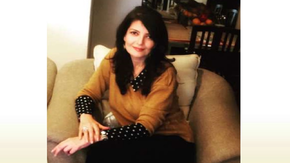 এই মুহূর্তে আমেরিকাতেই থাকেন সোনু। কাজের প্রয়োজনে ভারতেও আনাগোনা রয়েছে তাঁর।