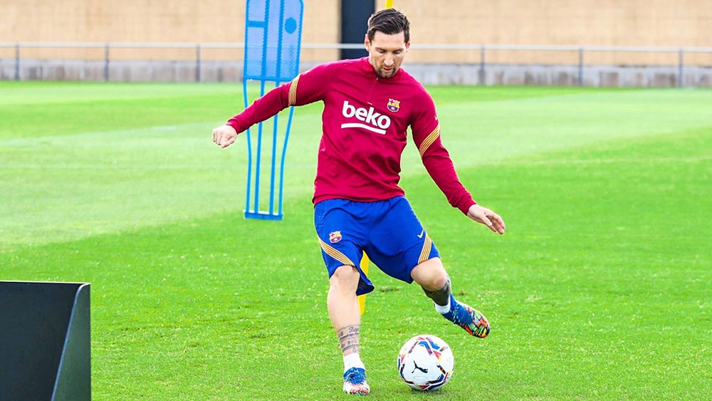 Club Members may bring no confidence motion against Barcelona President