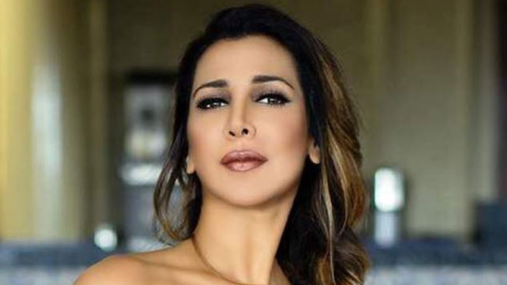 দীর্ঘ সময়ের পরে ঋতু বলিউডে কামব্যাক করেন অনিল কপূরের ছবি ‘২৪’-এ অভিনয় করে। পাশাপাশি, বেশ কিছু টিভি ধারাবাহিকেও তাঁকে দেখা গিয়েছিল। ‘ইস প্যায়ার কো ম্যায়ঁ ক্যায়া নাম দুঁ’ ধারাবাহিকে তিনি অভিনয় করেছিলেন।