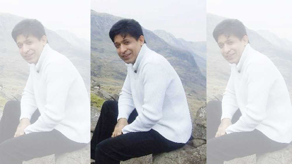 কিন্তু বড় পর্দা বা টেলিভিশন, কোনও মাধ্যমেই ময়ূর আর শৈশবের জনপ্রিয়তা ফিরে পাননি। অভিনয়ের সুযোগ না পেয়ে তিনি ইন্ডাস্ট্রি থেকে দূরে সরে যান। তার পর এক সময় দেশ ছেড়ে থিতু হন বিদেশে।