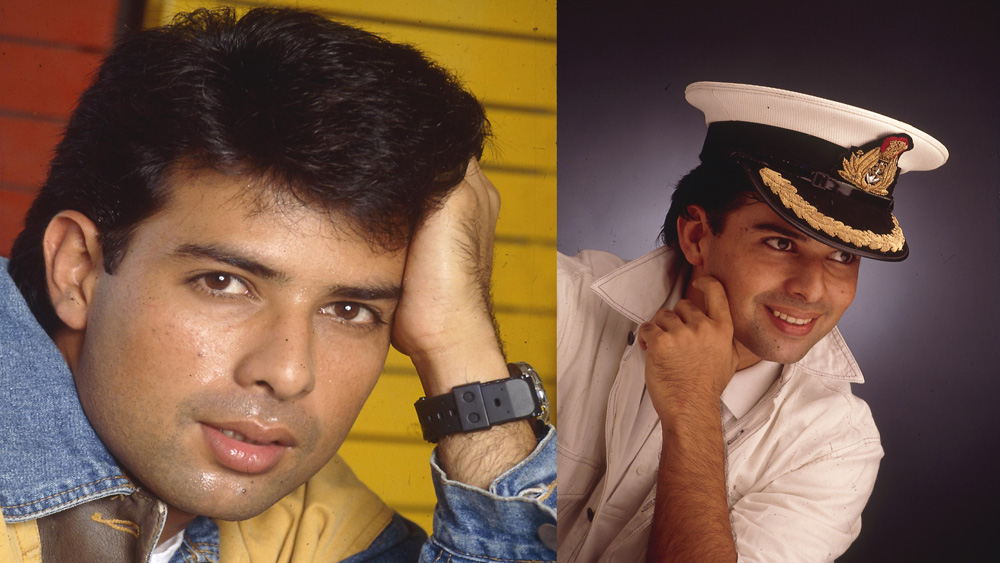 এর পরই অভিনয়ের প্রতি আগ্রহ আরও বাড়তে থাকে অতুলের। তিনি একটি নাটকের দলে যোগ দেন। সকালে কলেজের ক্লাসের পরে তিনি নাটকের দলে অভিনয় করতেন।