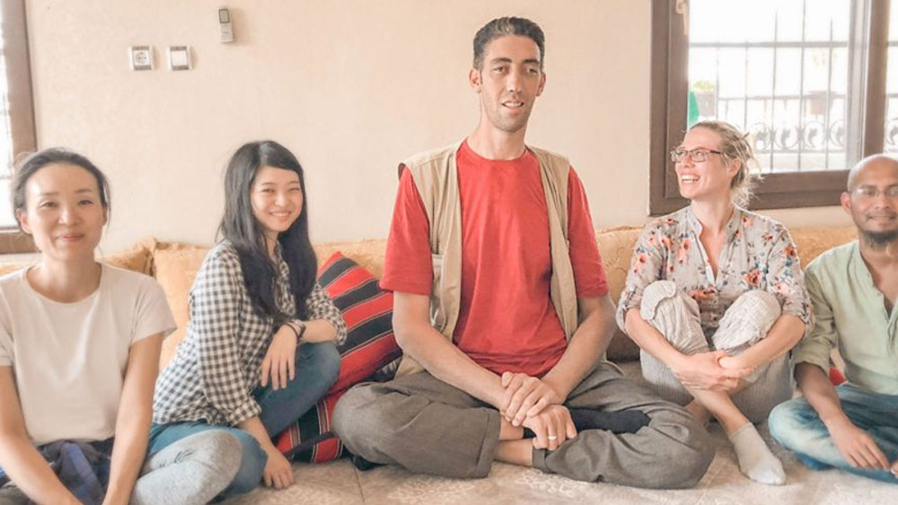 আমাদের দেহের সমস্ত হরমোন গ্রন্থিকেই নিয়ন্ত্রণ করে এই পিটুইটারি। টিউমার হওয়ার ফলে পিটুইটারির নিয়ন্ত্রণ করার ক্ষমতা হেরফের হতে শুরু করে।