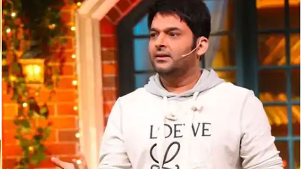 যে কোনও ফিল্ম মুক্তি পাওয়ার আগে তাঁর শো-এ প্রোমোশনের জন্য আসতেই হয় অভিনেতাদের। এমনকি খেলার দুনিয়ার অনেক তারকাও তাঁর শো-র আমন্ত্রণের জন্য অপেক্ষা করে থাকেন।