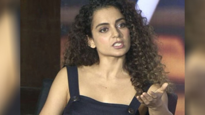 কিন্তু কঙ্গনার তরফে সেই মেলের কোনও উত্তর আসেনি বলে আশিসের দাবি। উল্লেখিত মেলের স্ক্রিনশটও পেশ করেছেন তিনি।