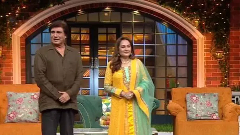 কথার জালে জড়িয়ে জয়প্রদার থেকে নানা বিষয় জেনে নিচ্ছিলেন কপিল। সাতের দশকের ইন্ডাস্ট্রি সম্পর্কে অনেক কথাই বলছিলেন জয়াপ্রদা।