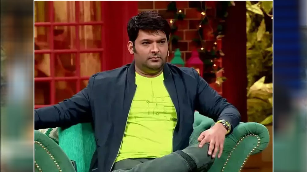 কিন্তু একটি প্রশ্নে থমকে যান তিনি। কপিল তাঁর কাছে জানতে চান, ওই সময়ে সবচেয়ে বেশি ফ্লার্ট কে করতেন?