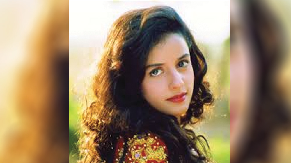 ছবিতে রোহিতের বিপরীতে নায়িকা ছিলেন অঞ্জলি জাঠর। অঞ্জলিও বেশি দিন থাকতে পারেননি ইন্ডাস্ট্রিতে। সিনেমায় পা রাখার আগে তিনি মডেলিংও করেছেন। ৪-৫ বছর কিছু ছবিতে অভিনয় করার পরে তিনি বিয়ে করে বিদেশে থিতু হন।