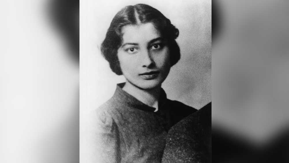 পরবর্তী সময়ে নূরের জীবনীকার আর্থার ম্যাগিডা সংবাদমাধ্যমে একটি চাঞ্চল্যকর তথ্য জানান। নূরকে গ্রেফতার করার পরে গেস্টাপো বাহিনী নিশ্চিত হতে চেয়েছিল তাঁর পরিচয় নিয়ে। নূরকে নিয়ে যাওয়া হয়েছিল বিলাসবহুল শৌখিন দোকানে। বলা হয়েছিল, পছন্দসই জিনিস কিনতে। এখানে কিন্তু গেস্টাপোর ধূর্ত চোখকে ফাঁকি দিতে পারেননি নূর। তিনি যা যা পছন্দ করেছিলেন, সব ছিল নীল রঙের। এ বার নাৎসিদের সন্দেহ নিরসন হয়। কারণ তাঁরা জানতেন, নূরের প্রিয় রং নীল। নীল রঙের প্রতি দুর্বলতা শেষ অবধি তাঁকে বিপদের মুখে ঠেলে দিয়েছিল।