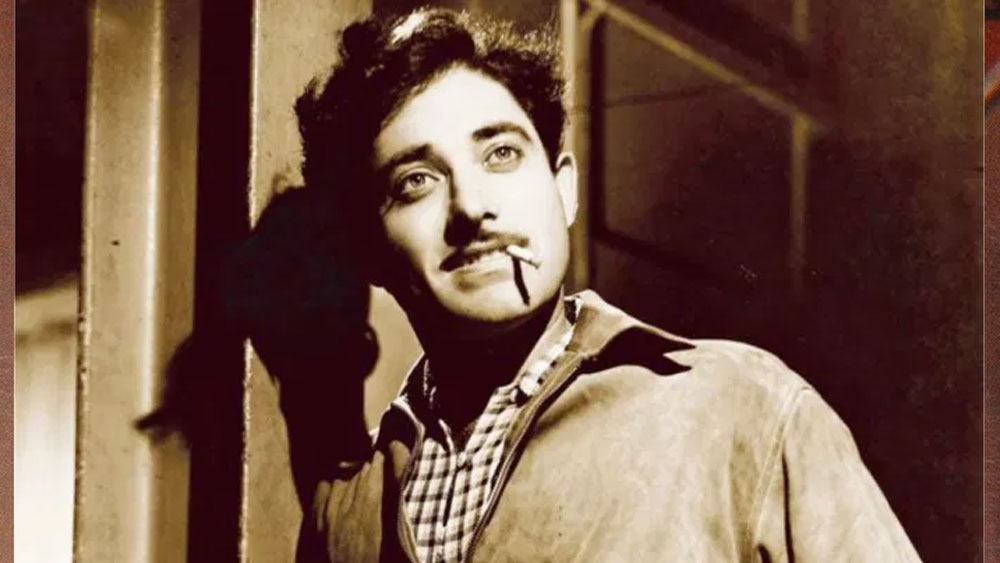 শেষে রাজকুমারের কথামতো হেমাকেই নেওয়া হয়। ফিল্মটি করতে হেমাকে প্রচুর সাহায্যও করেন রাজকুমার।